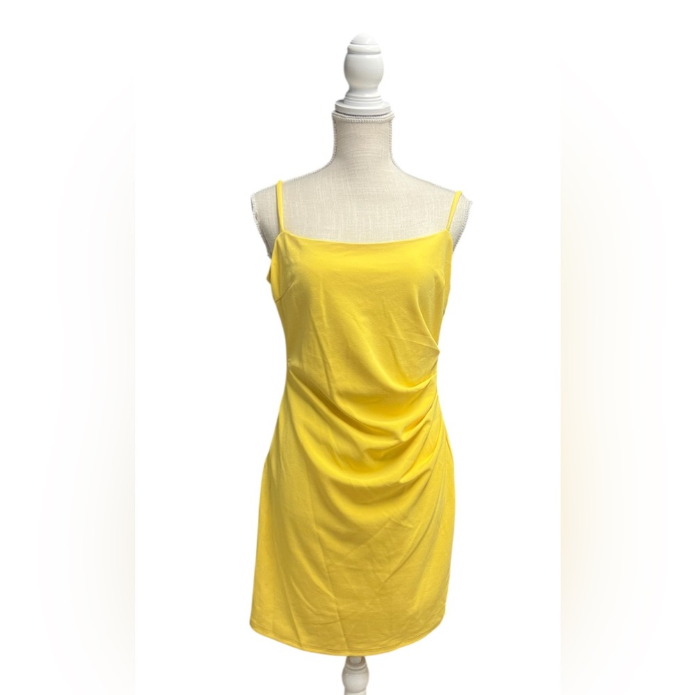New!  Hello Molly bright yellow mini‎ dress